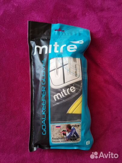 Вратарские перчатки mitre