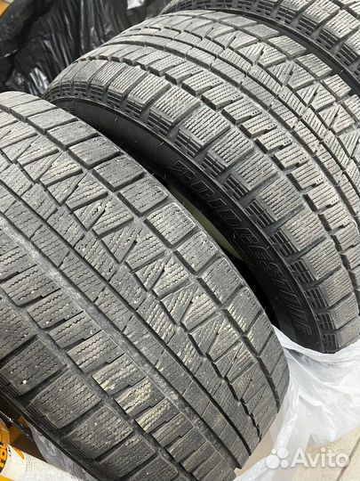Bridgestone Blizzak Revo GZ 225/50 R17 94S