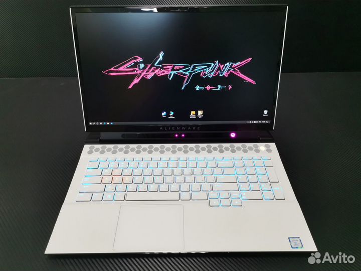 Игровой ноутбук Alienware M17 R2