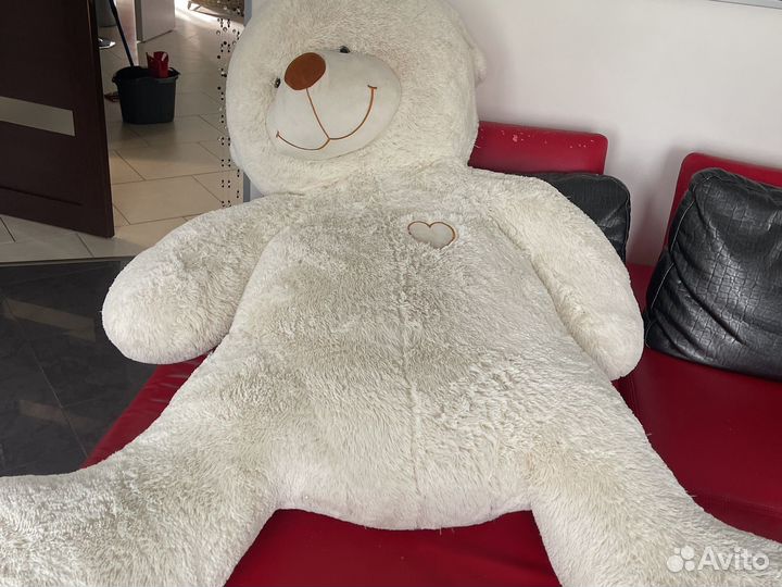 Плюшевый медведь