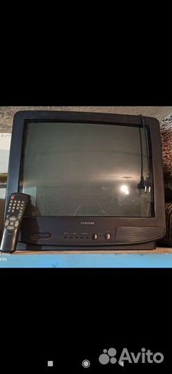 Телевизор samsung