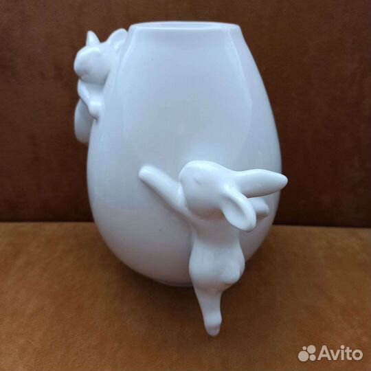 Ваза новая с кроликами Claystreet фарфор