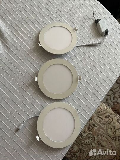 Светильник потолочный