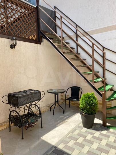 Комната 12 м² в 4-к., 2/2 эт.