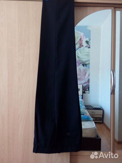 Продам костюм