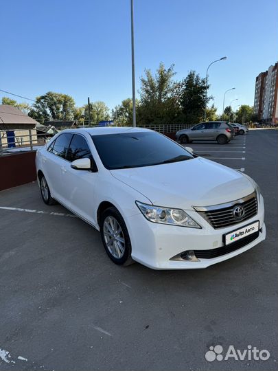 Toyota Camry 2.5 AT, 2014, 220 000 км