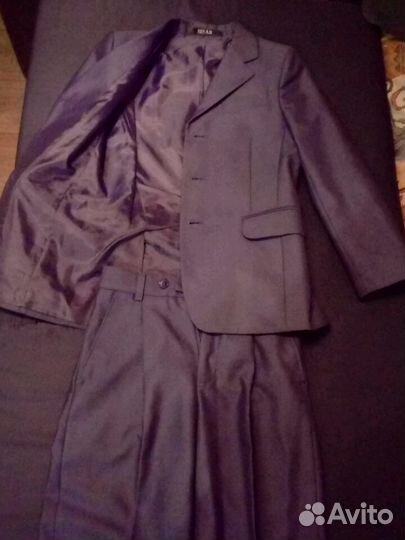 Костюм