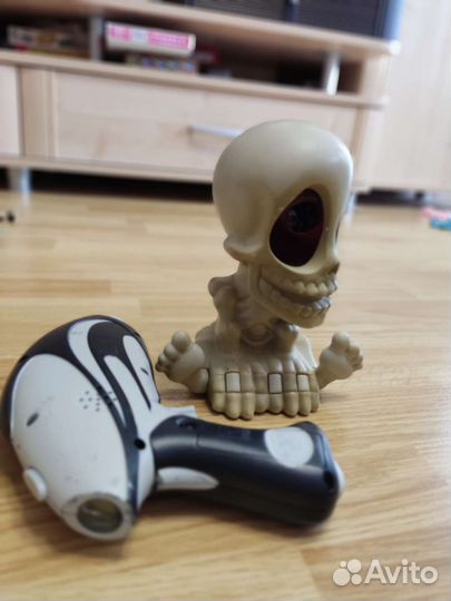 Стрелялка призраков, лазер, бластер