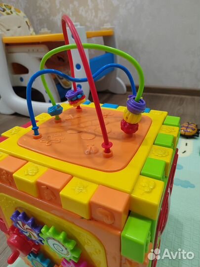 Развивающая игрушка, бизиборд