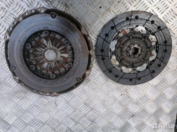 Сцепление в сборе Volkswagen Tiguan