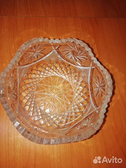 Хрустальная салатница