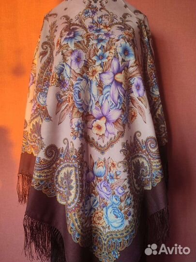 Павловопосадские платки из итальянской шерсти