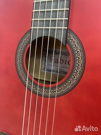 Классическая гитара новая