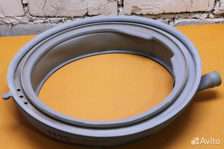 Манжета люка Bosch 683453 бу. 3676