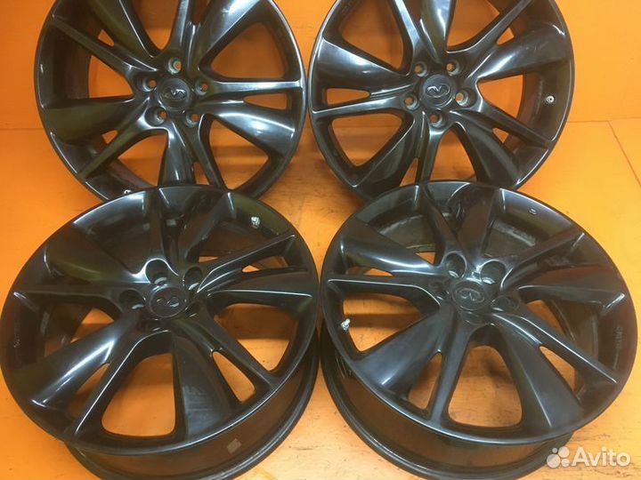 4 шт. Диски infiniti- R20 (5х114,3)