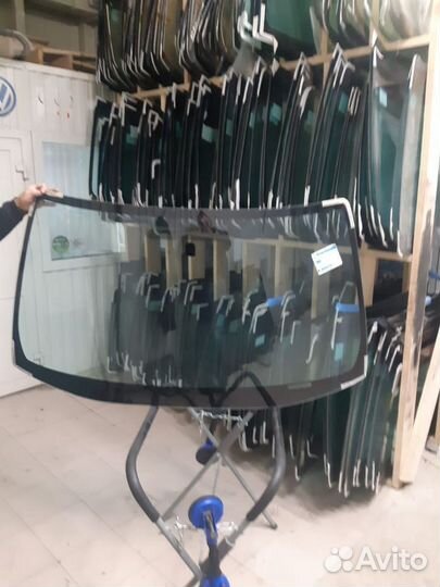 Лобовое стекло Honda Crv Cr-v