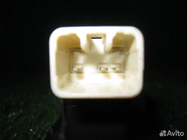 Кнопка стеклоподъемника Chevrolet Aveo T250 2007