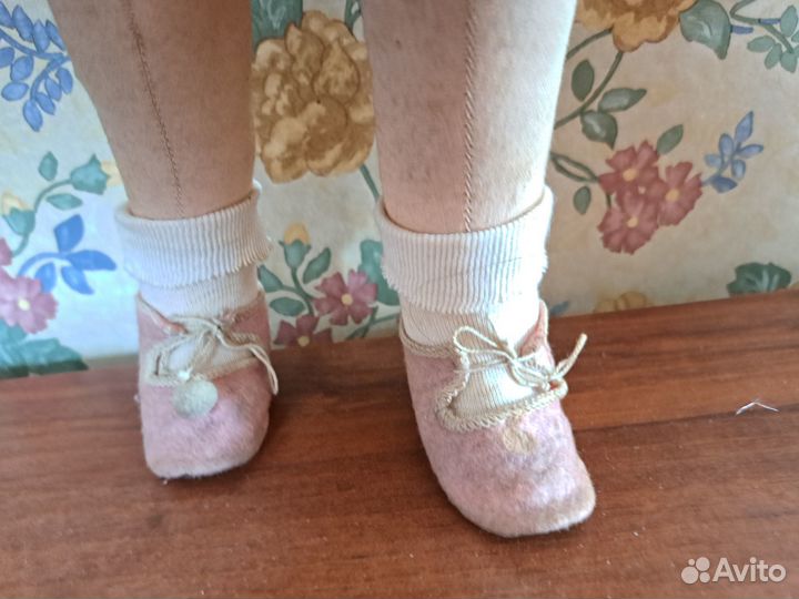 Антикварная кукла