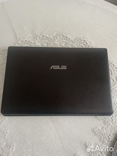 Ноутбук asus