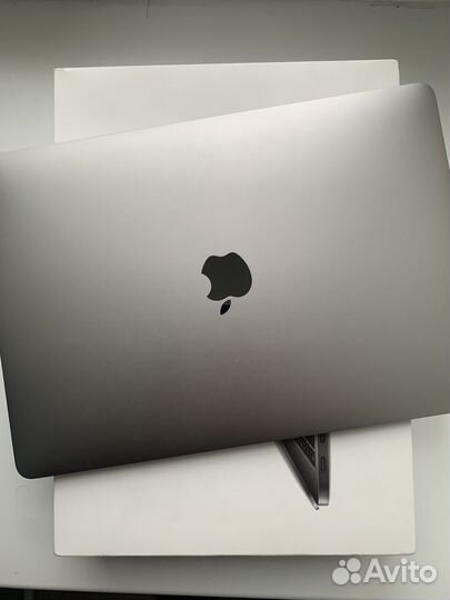 Apple MacBook Pro 512гб