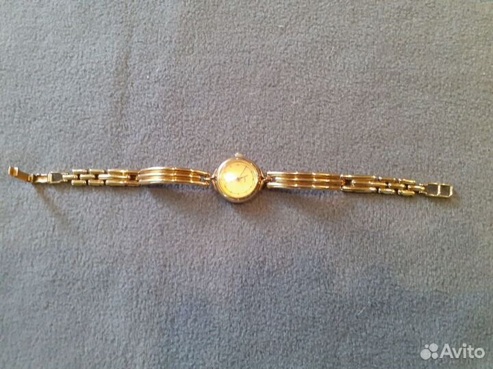 Часы женские Луч