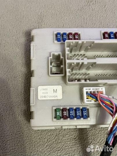 284B7-1AA0A Nissan Блок предохранителей