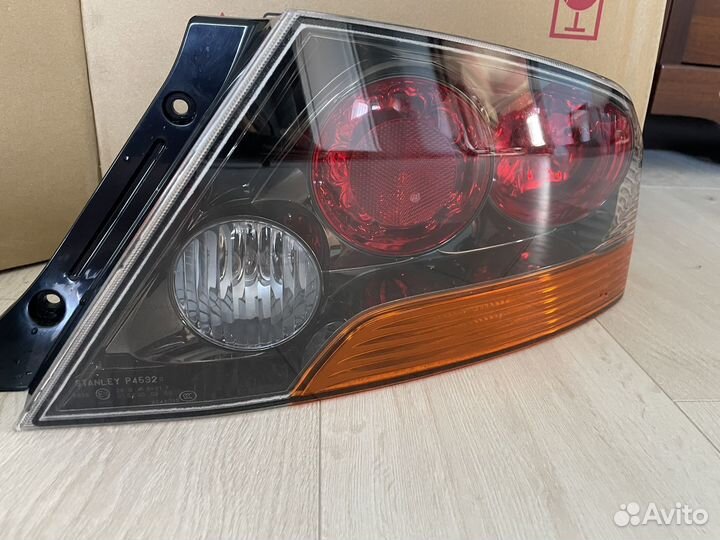 Фонари Lancer Evolution 9