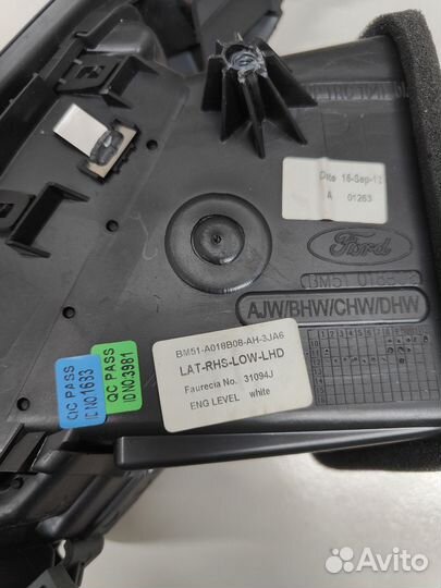 Дефлектор воздушный правый Фокус 3 Focus III