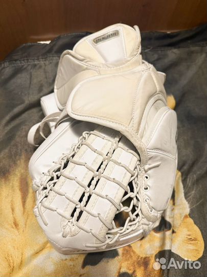 Ловушка и блин хоккейные вратарские