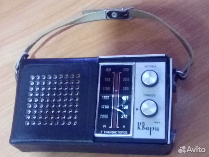 Радиоприемник СССР Кварц 404
