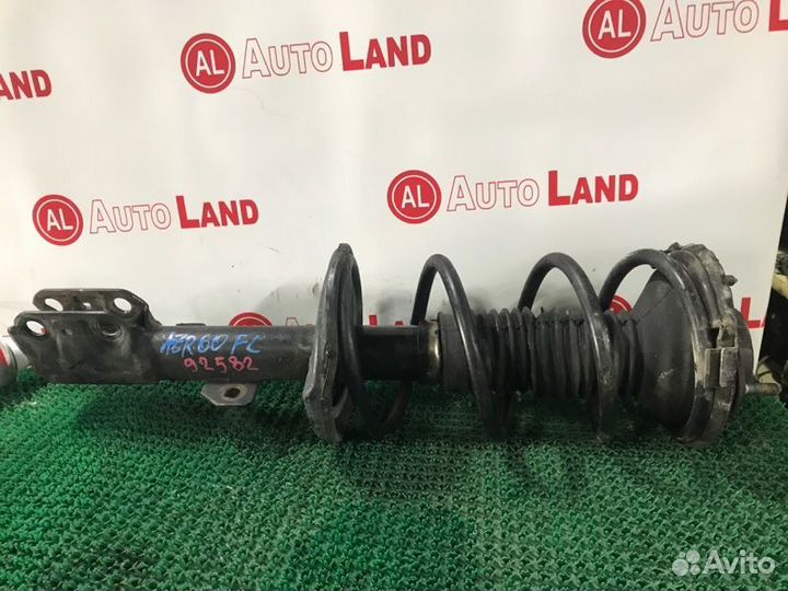 Стойка передняя левая Toyota Noah AZR60