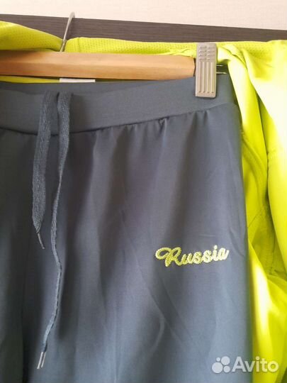 Спортивный костюм