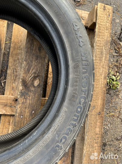 Continental Conti4x4WinterContact 255/50 R19