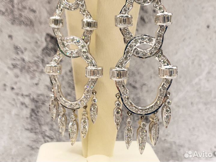 Золотые серьги с бриллиантами