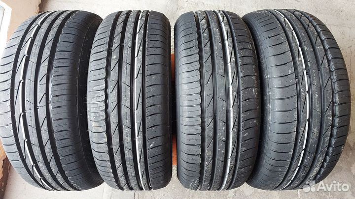 Ikon Tyres Autograph Aqua 3 215/50 R17 95V