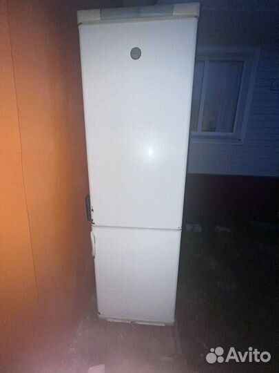 Холодильник electrolux бу