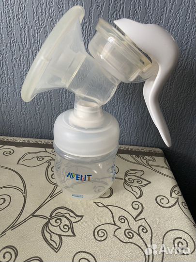 Молокоотсос avent ручной