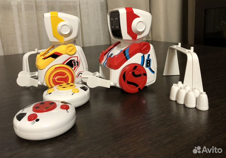 Робот футболист Кикабот Silverlit