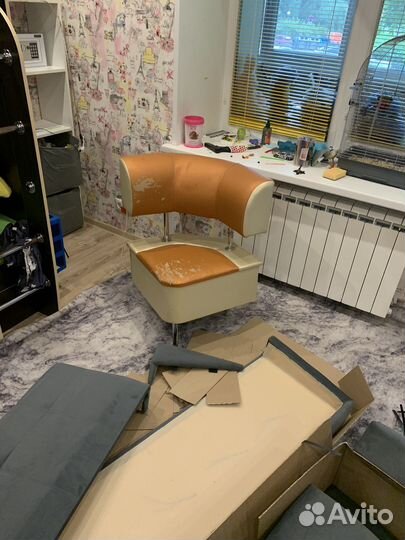 Кухонный уголок диван