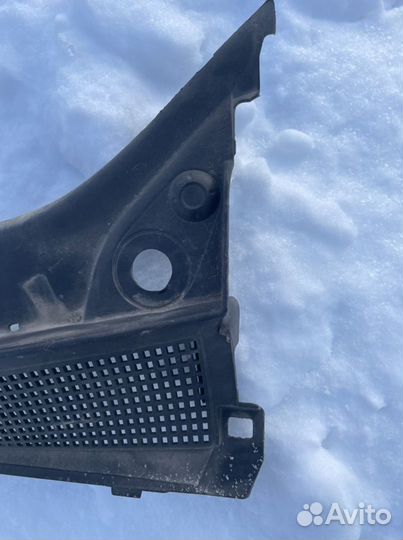 Жабо Renault Logan 2