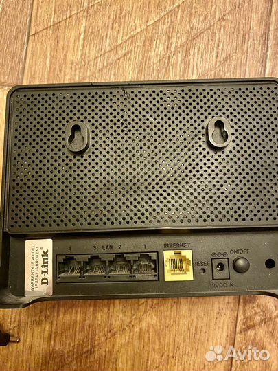 Роутер D-Link D300