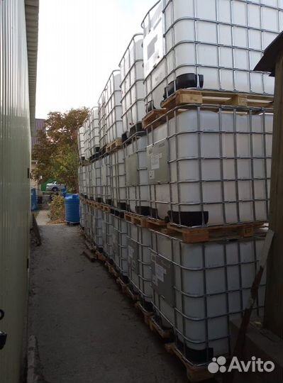 Еврокуб (кубовая емкость),б/у, белого цвета