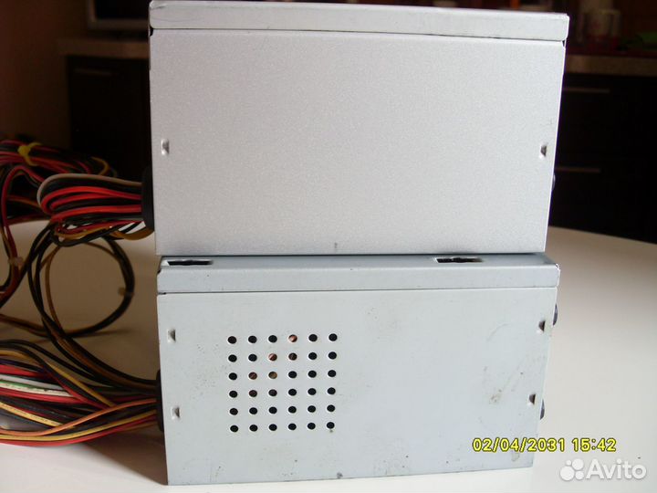 Блоки питания для персональных компьютеров