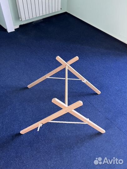 Тренажер монтесори (учимся стоять)