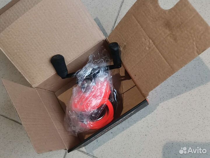 Кастинговая катушка