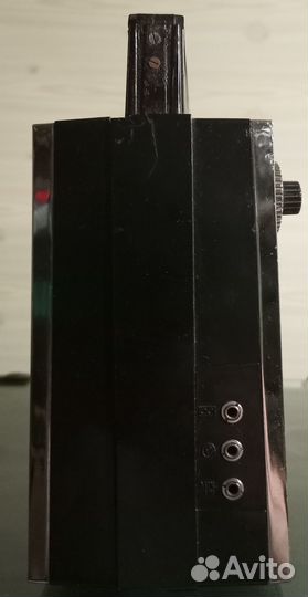 Транзисторный радиоприёмник sony TR - 1000