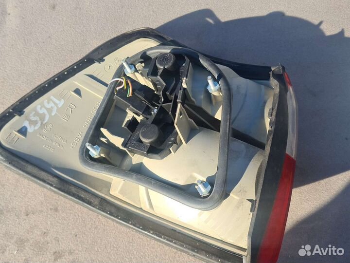 Опель омега в рестайлинг задний правый фонарь