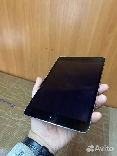 iPad mini 3 cellular 16gb