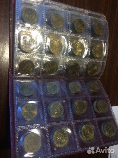 Альбом с монетами (90шт)