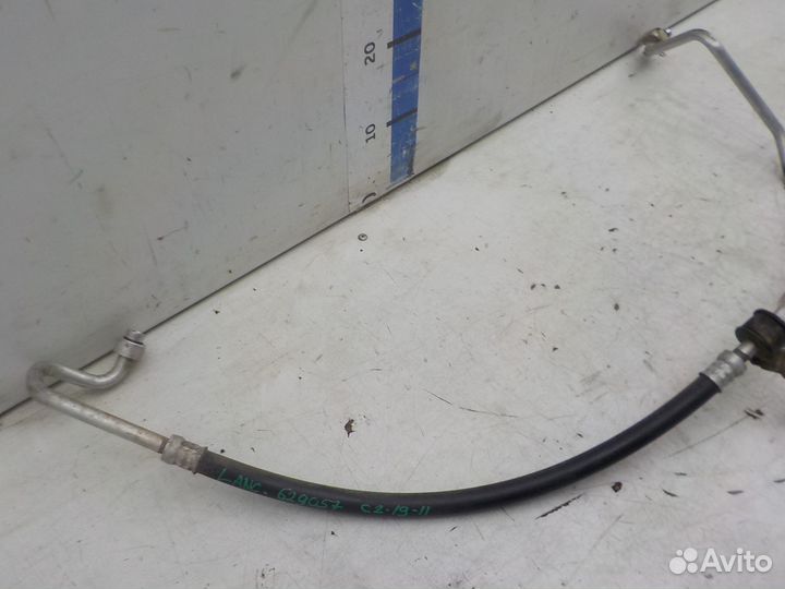 Трубка кондиционера на Mitsubishi Lancer IX